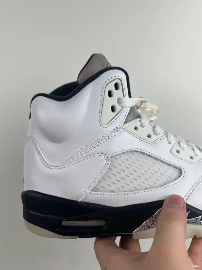 Bmlin Shoes BLACK' DD0587-110 JORDAN 'WHITE AIR RETRO 5 0610